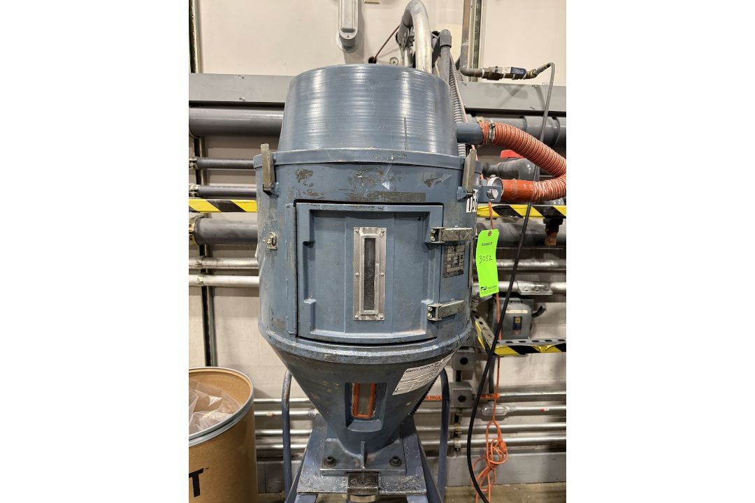 Whitlock Drying Hopper - Image 1 of 4