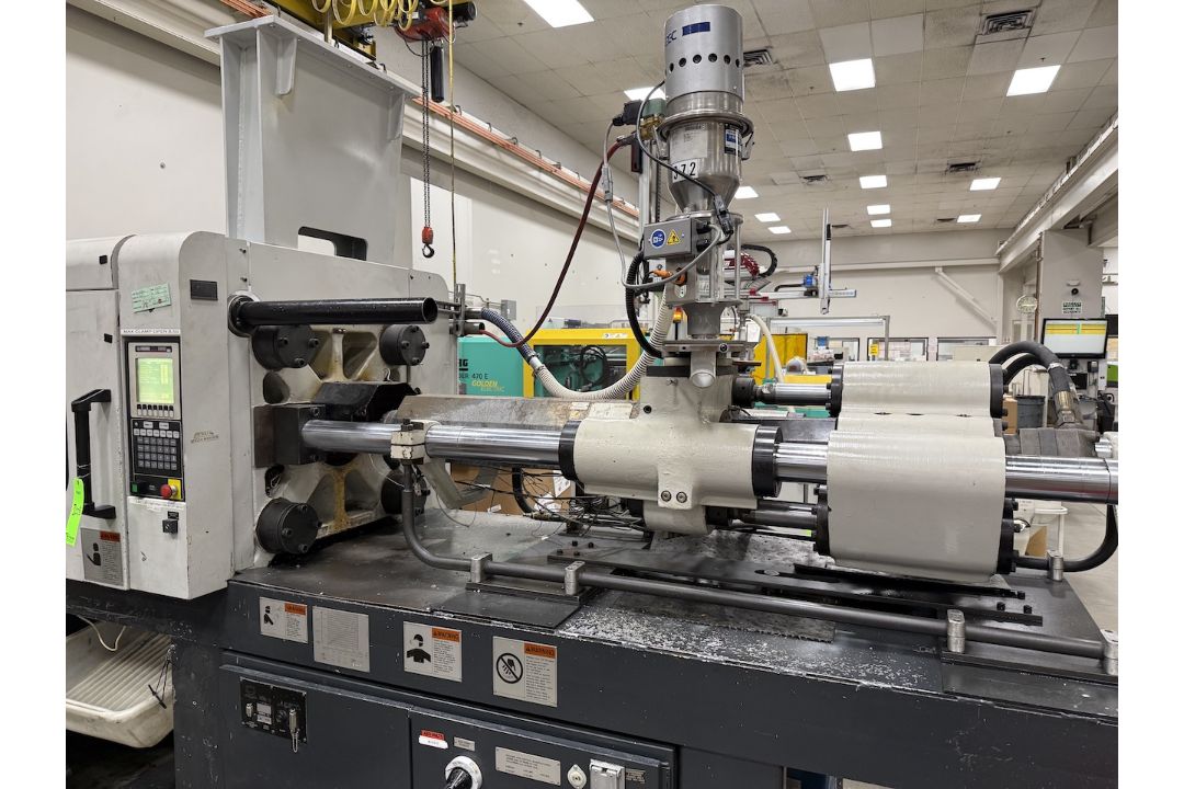 Cincinnati Milacron 120 Ton Injection Molding Press - Image 3 of 7