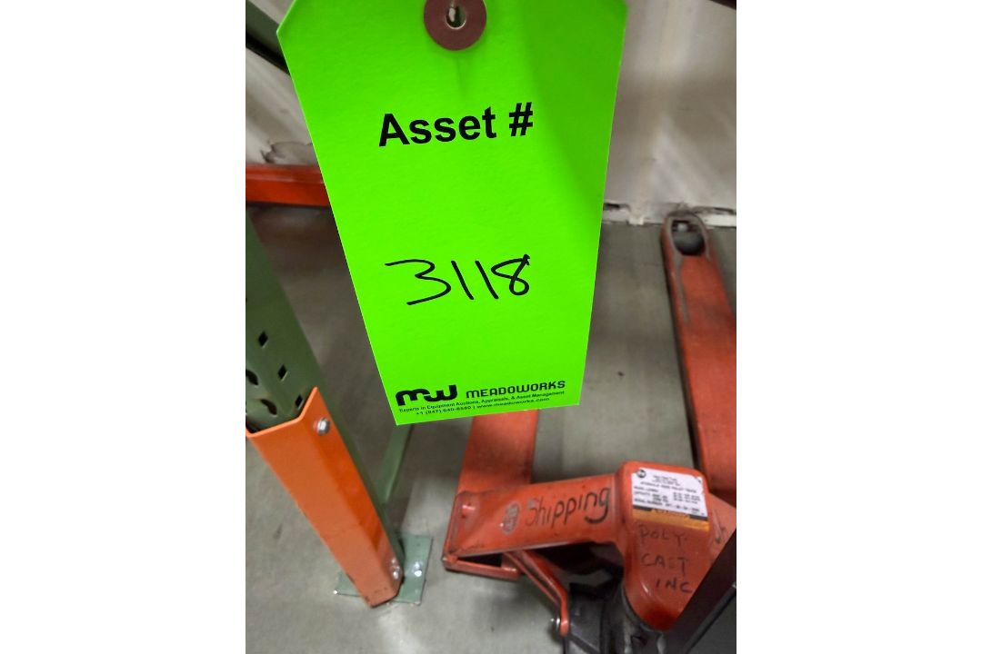 BT 5,000 lb Hydraulic Hand Pallet Truck - Image 5 of 5