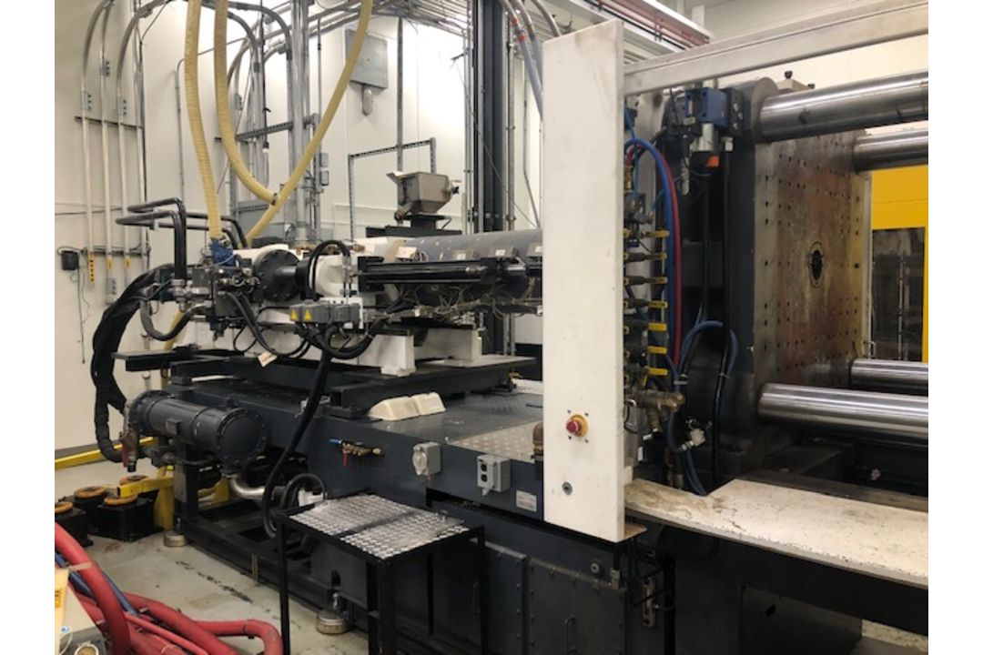 Milacron MTs-400, 400-Ton Injection Molding Machine, New in 2018 - Image 3 of 5