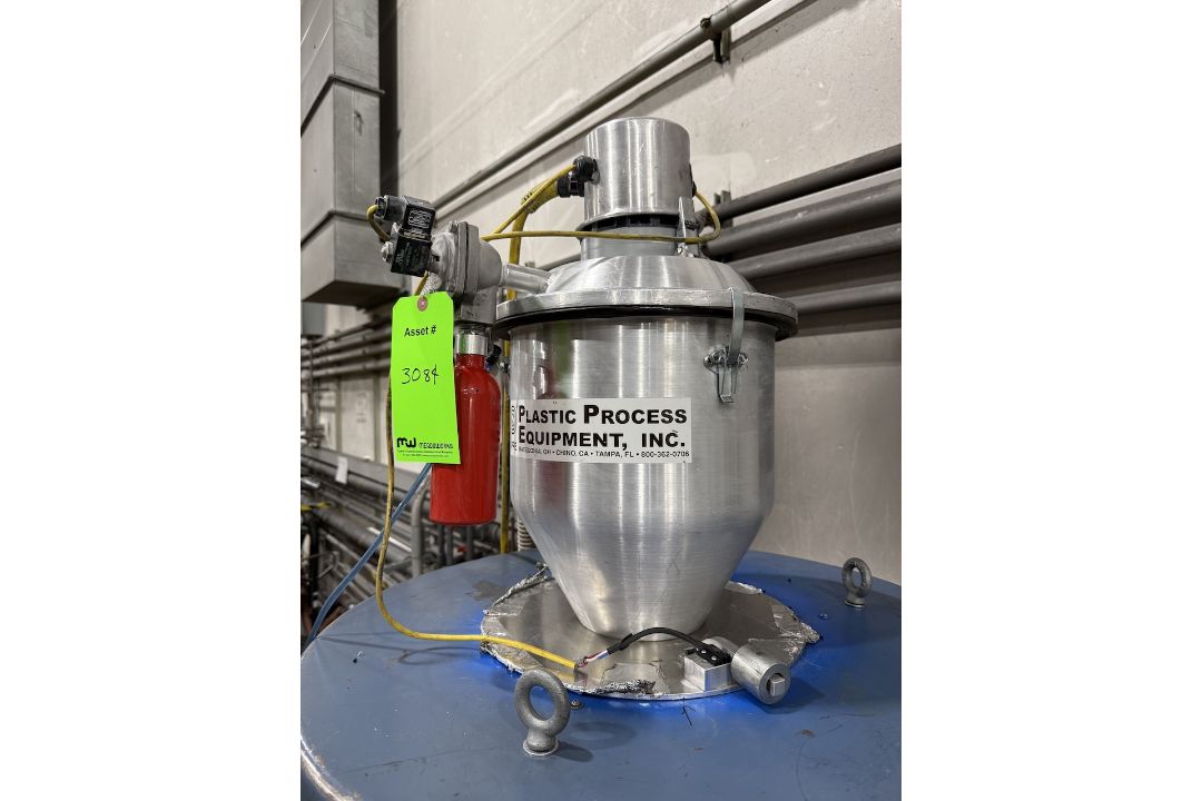 Plastic Process Equipment Vacuum Loader - Image 1 of 4