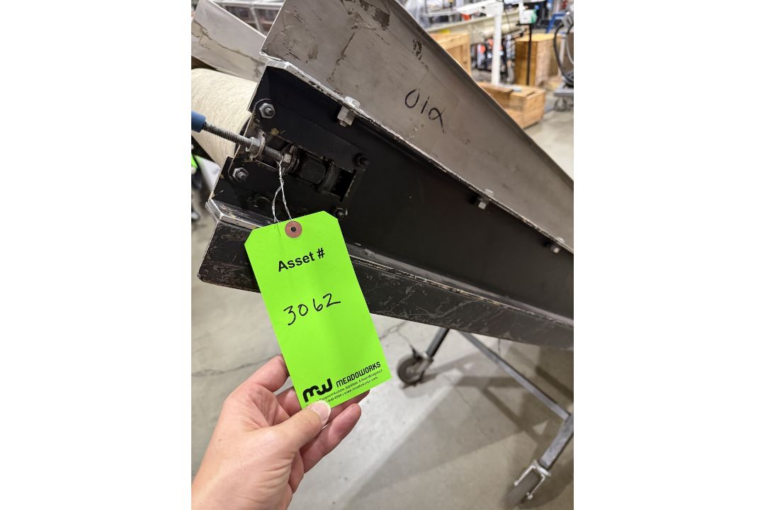 Portable Incline Cleated Belt Conveyor - Image 5 of 5