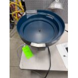 California Vibratory Feeders Vibratory Bowl Feeder w/Linear Track