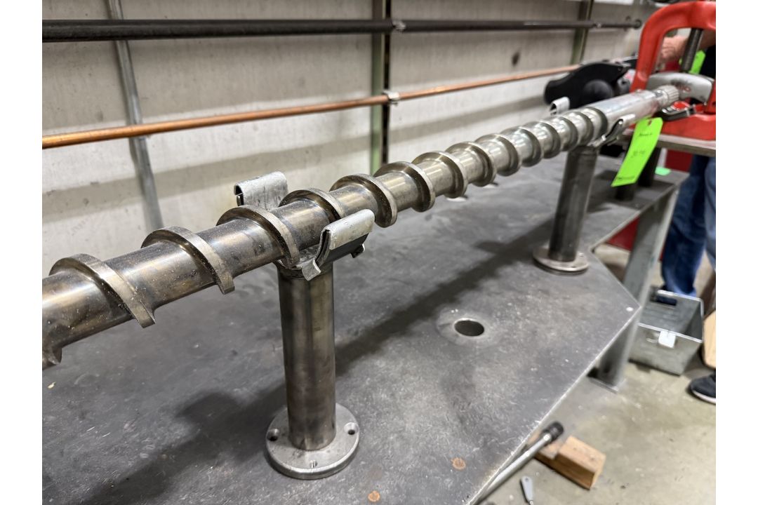 Injection Molding Machine Screw - Image 2 of 6