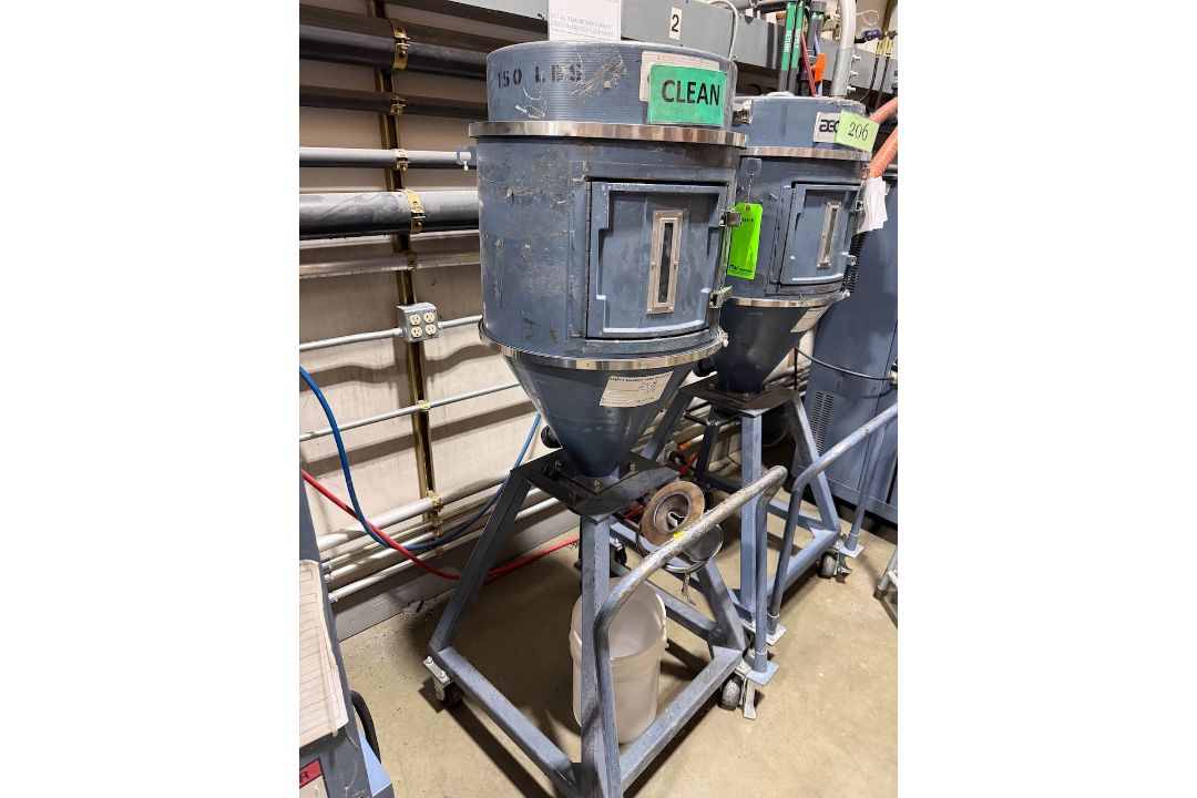 Whitlock 150 Lb Drying Hopper on Portable Stand - Image 2 of 5