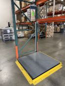 WorldWeigh Floor Scale w/Digital Indicator