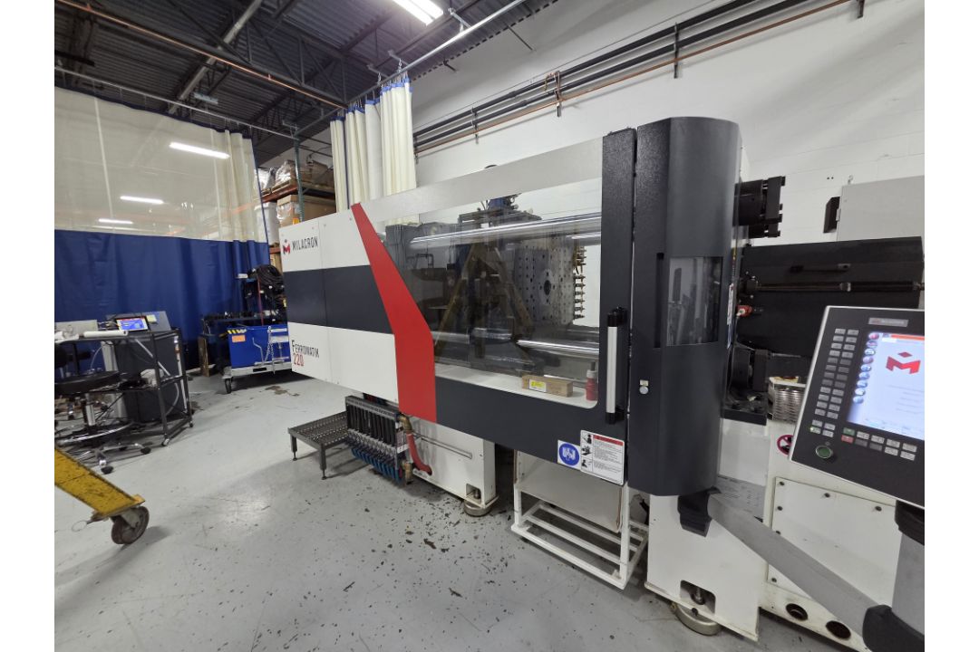 2016 Milacron Ferromatik 220 Ton Injection Molding Press - Only 2,718 Hours - Image 2 of 25