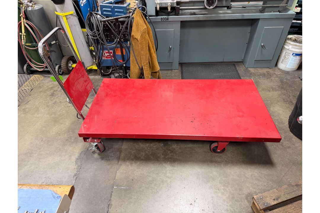 Uline Hydraulic Scissor Lift Table Cart - Image 1 of 4