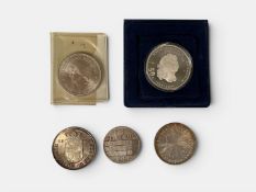 A lot of various silver Guilder coins, consisting of two 50 Guilder coins and three 10 Guilder coins