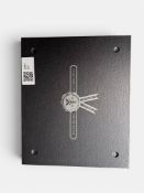 Part of the series 'From the vaults of the Royal Mint', in silver (925), total weight 336 grams.