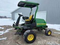 John Deere7500 ECut Hybrid Mower
