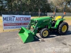 2014 John Deere 3032E Tractor