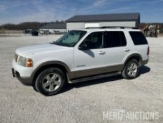 2004 Ford Explorer