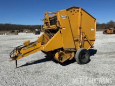 Vermeer 605 Super F Round Baler