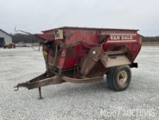 Vandale Feed Wagon