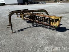 John Deere 660 Hay Rake