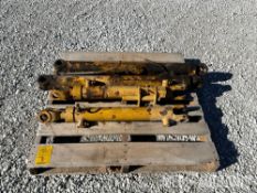 (4) Hydraulic Cylinders