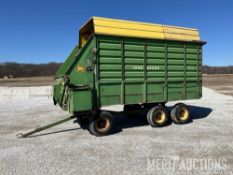 John Deere Silage Wagon