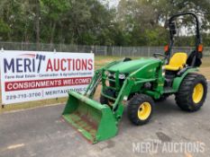2015 John Deere 2032R Tractor