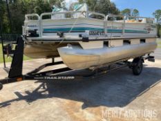 Sun Tracker Bass Buggy