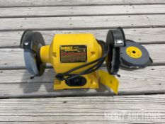Dewalt DW756 6in. Bench Grinder