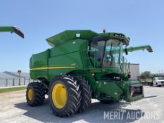 2013 John Deere S680 Combine