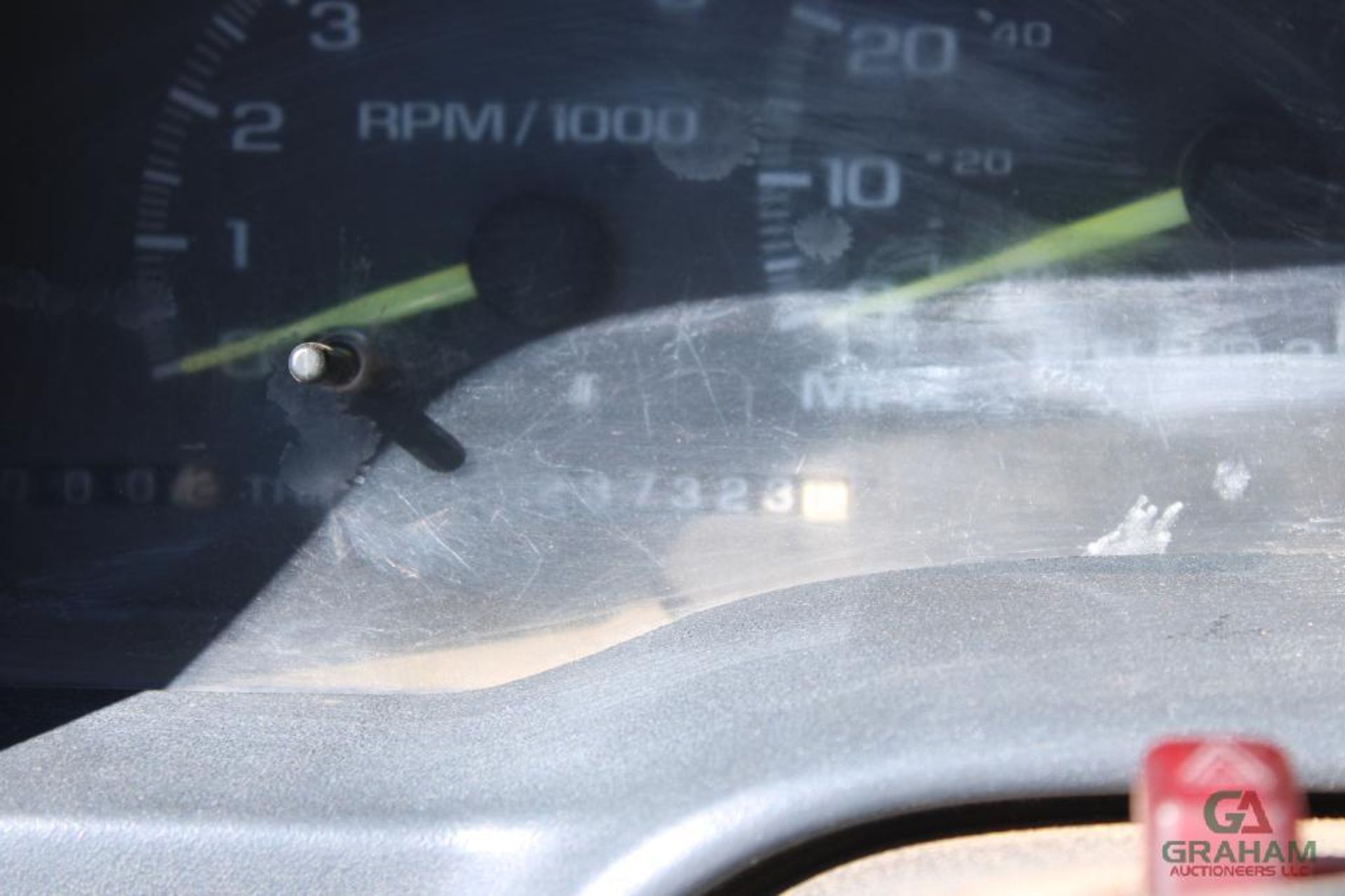 1998 CHEVY 2500 SERVICE TRUCK, S/N 1GBGC24R8WE168396, V8, AUTO, OD READS 237323 MILES, STAHL SERV... - Image 6 of 6