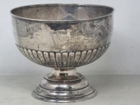 An Edward VII silver semi-fluted Rose Bowl, London 1904, 530gms