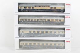Märklin vier Rheingoldwagen