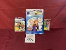 LOT CONSISTING OF ASSORTED COLORING BOOKS