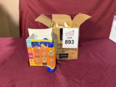 LOT CONSISTING OF ASSORTED BANANA BOAT SUNSCREEN