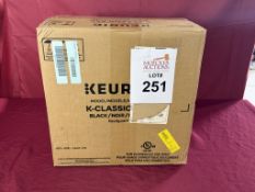 KEURIG K-CLASSIC K50 SINGLE SERVE COFFEE MAKER