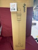 DYSON V15 DETECT PRO VACUUM