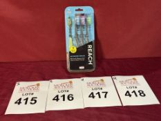 REACH ADVANCED DESIGN TOOTHBRUSHES