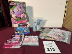 LOT CONSISTING OF (8) ASSORTED TOYS