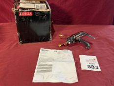 DELTA SINGLE HANDLE BATHROOM FAUCET