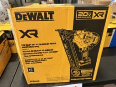 DEWALT DCN650B NAILER