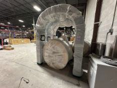 LOT OF DISPLAYS CONSISTING OF: