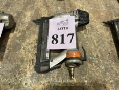 PORTER CABLE PNEUMATIC NAIL/STAPLE GUN