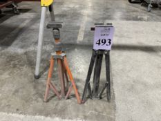TRIPOD STANDS