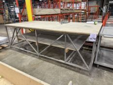 10' WORK BENCH ON CASTERS