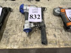 SPOTNAILS PNEUMATIC NAIL/STAPLE GUN
