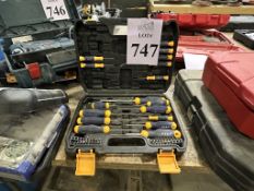 SUNHZ SCREWDRIVER SET (INCOMPLETE)