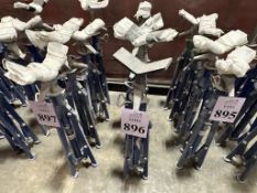 WESTWARD FOLDING V-HEAD PIPE STANDS