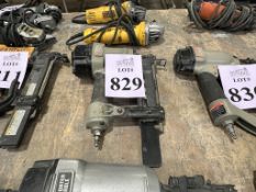 PORTER CABLE PNEUMATIC NAIL/STAPLE GUN