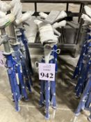WESTWARD FOLDING V-HEAD PIPE STANDS