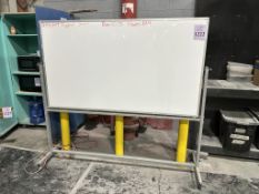 PORTABLE DRY ERASE BOARD