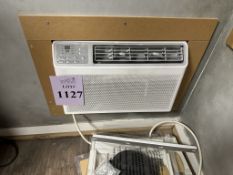 TCL WINDOW AIR CONDITIONING UNIT