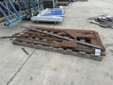 LOT CONSISTING OF: SCRAP METAL