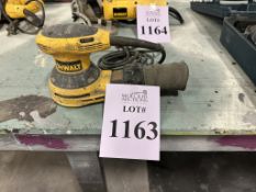 DEWALT CORDED ORBITAL SANDER